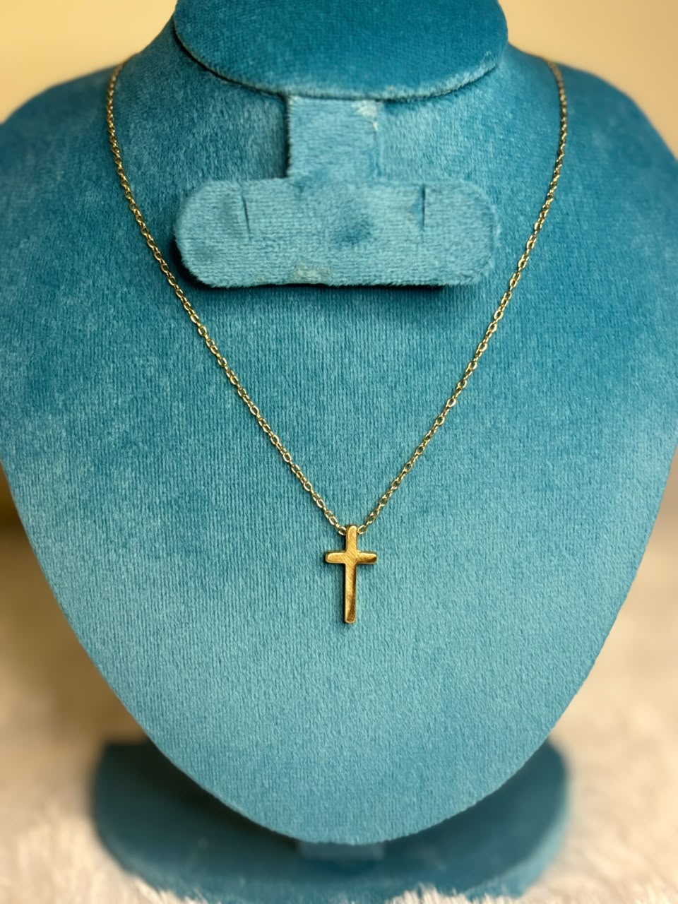 single pendant chain