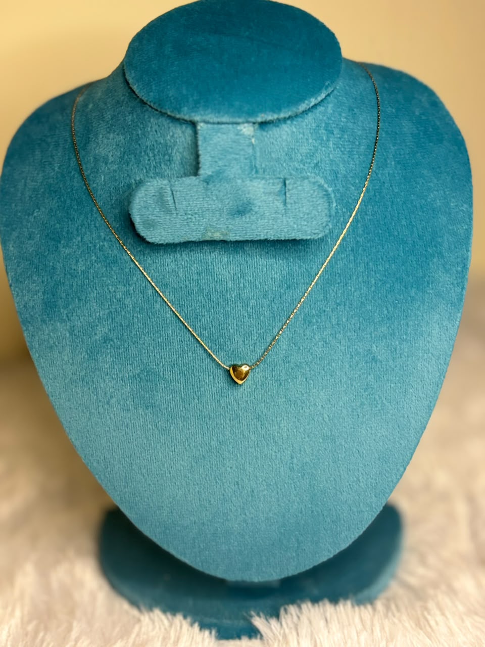 single pendant chain
