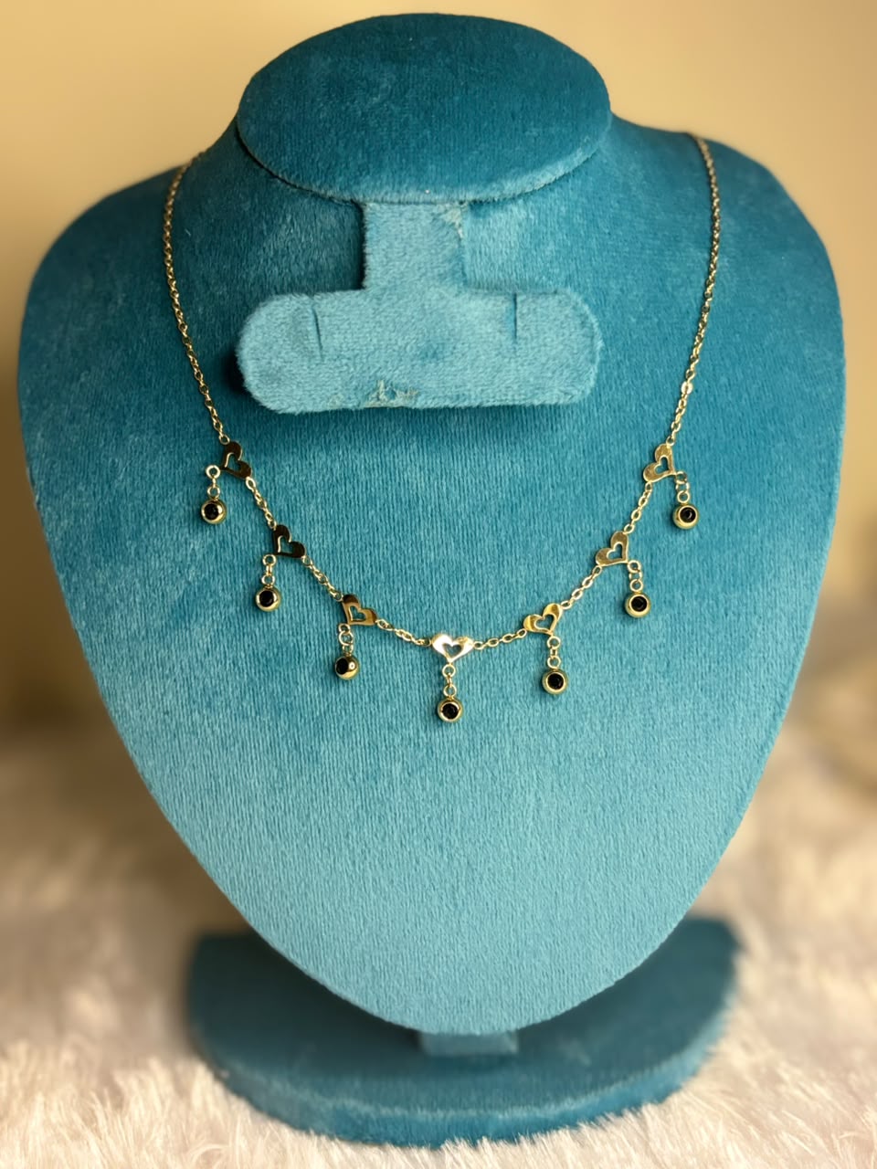 single pendant chain