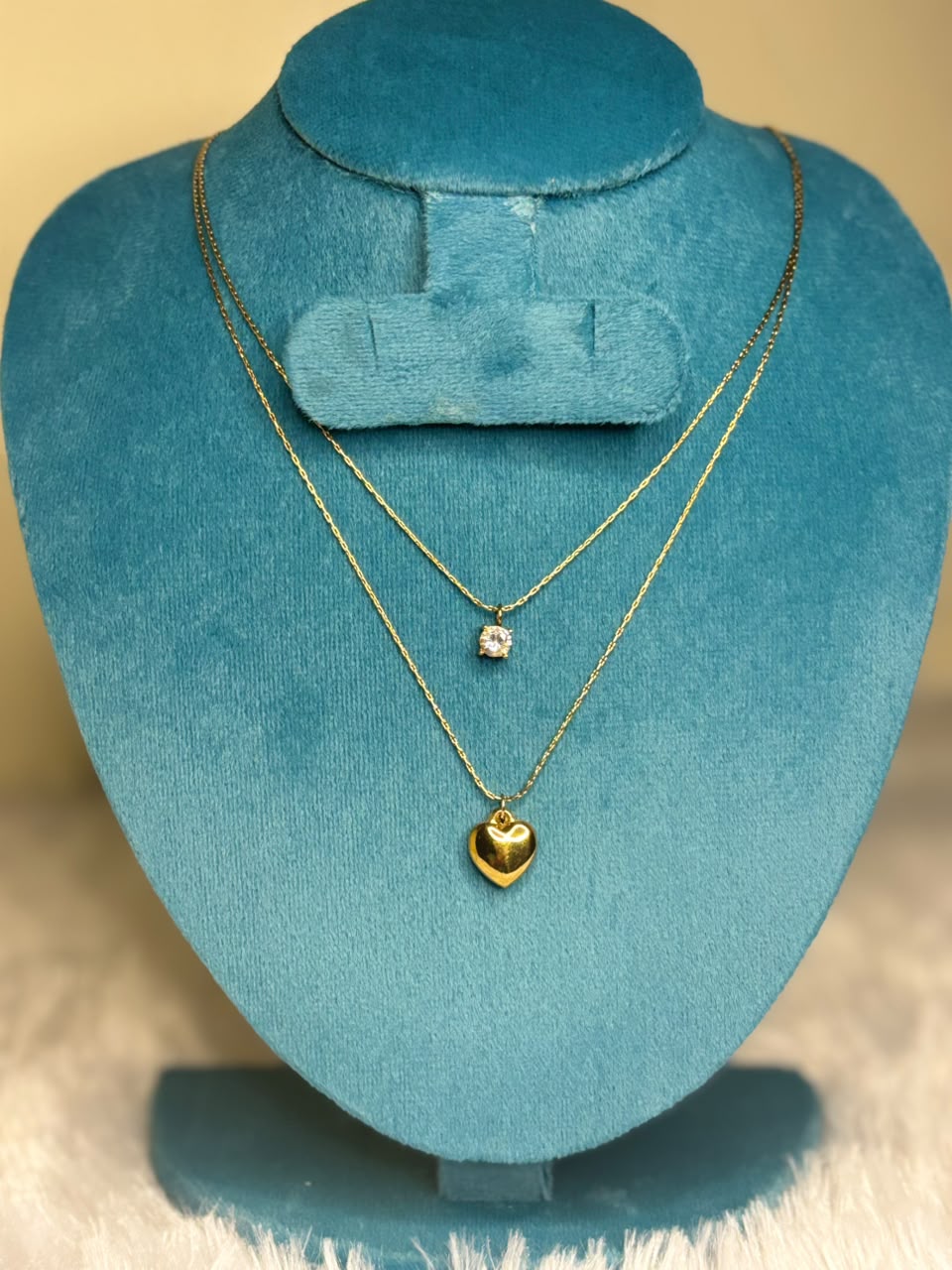 single pendant chain
