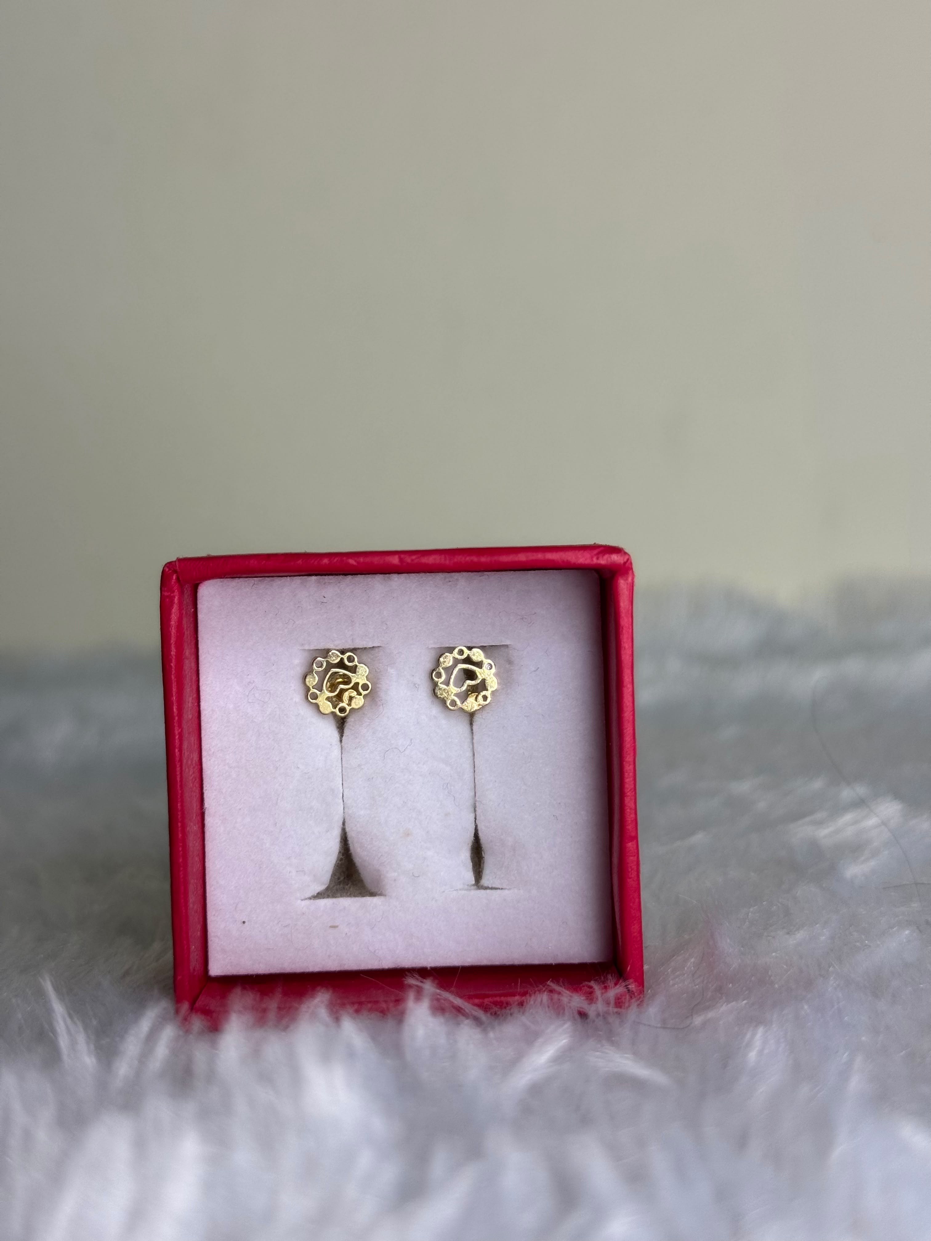 gold-plated second stud